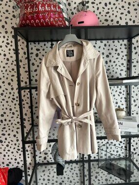 Debenhams women’s trench coat size 20